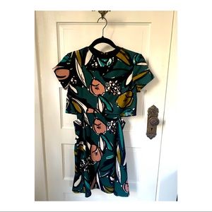 TOPSHOP Cut Out Green Floral Dress Size 2
